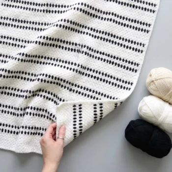 Modern Moss Stitch Blanket Crochet Pattern